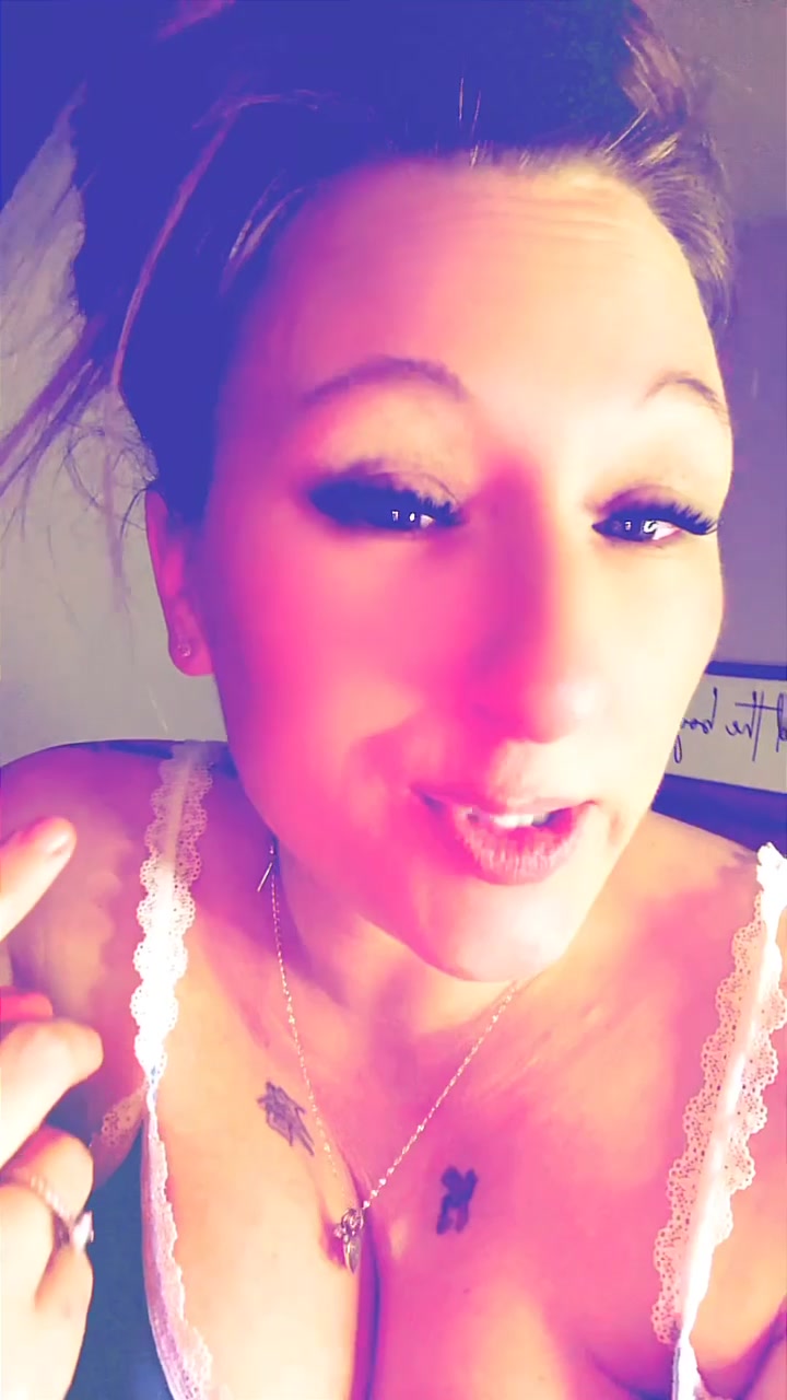 @BlondeMomma34