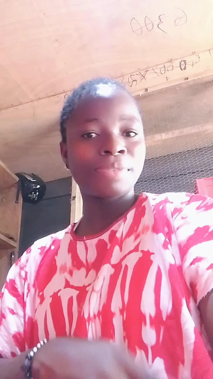 @la fille de 18 montagne