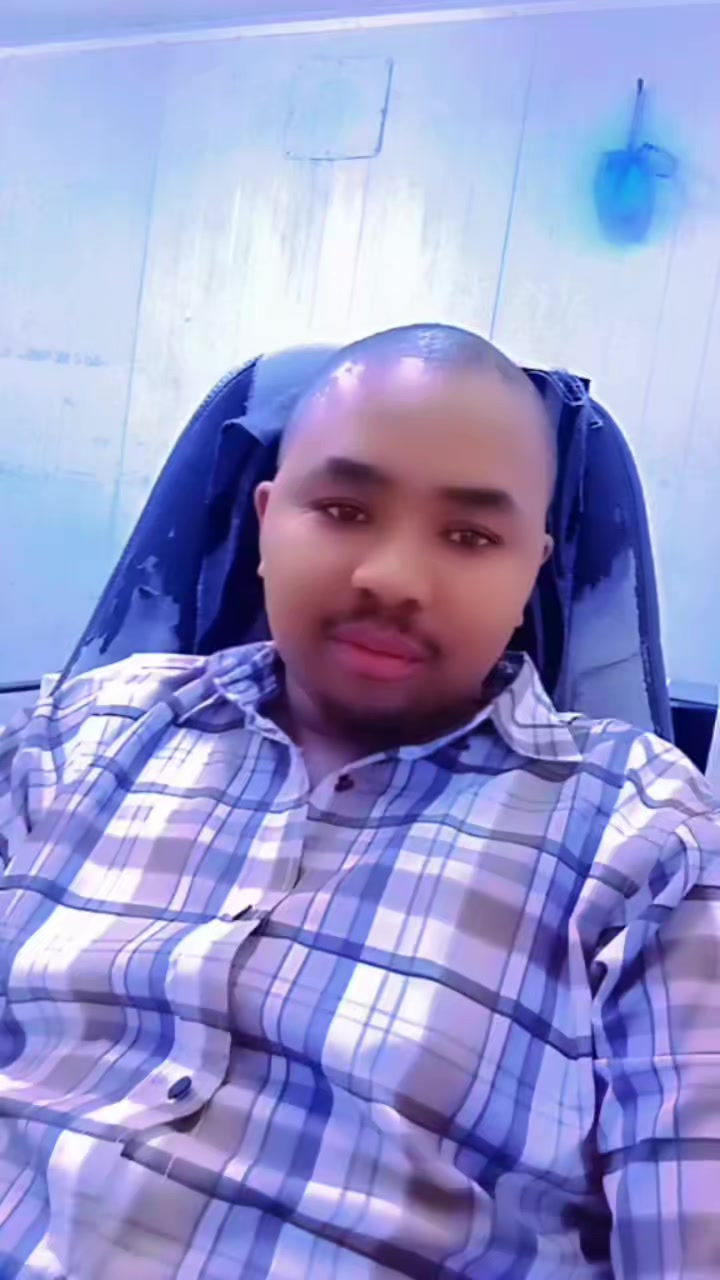 @DMNJunior974