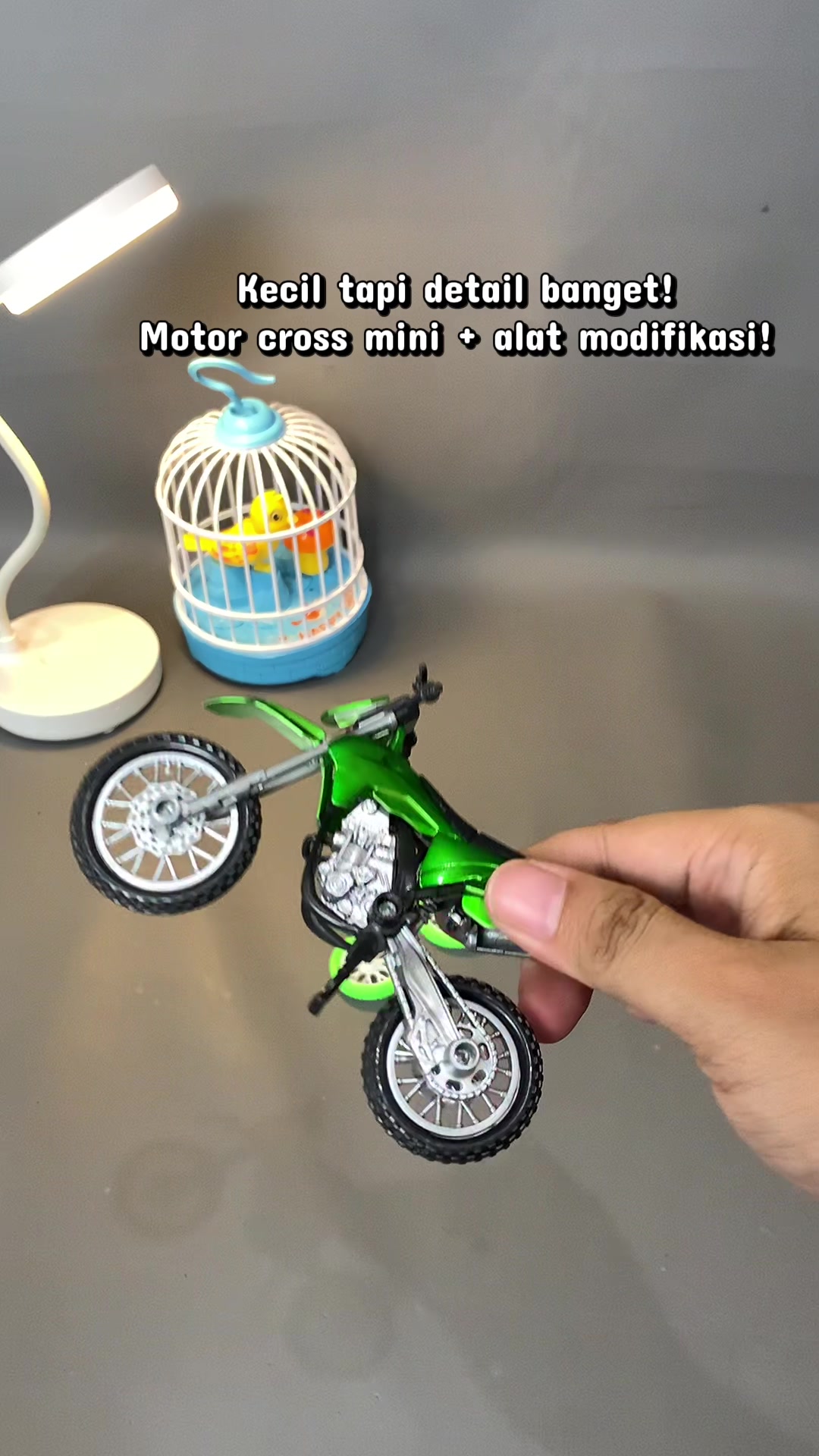 @AR27 TOYS