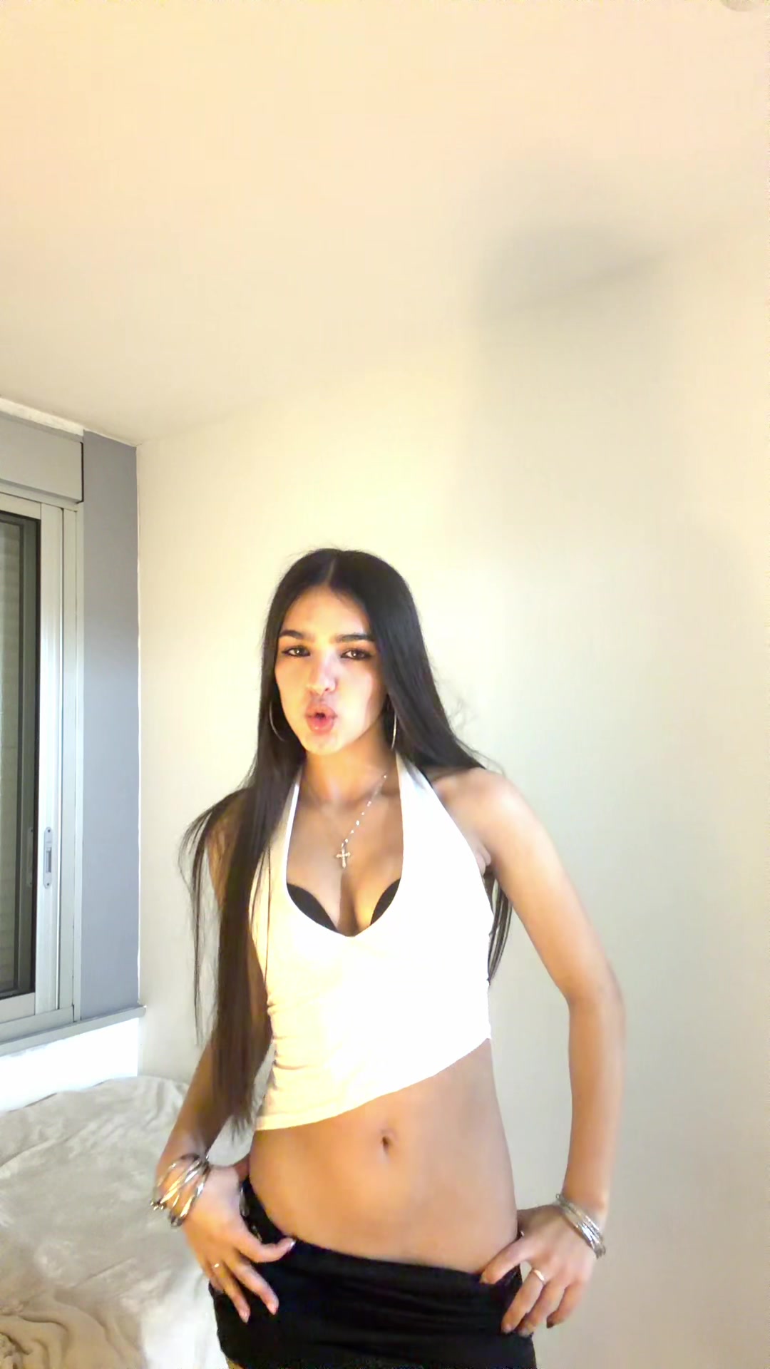 @𝐿𝑢𝑎𝑛𝑎