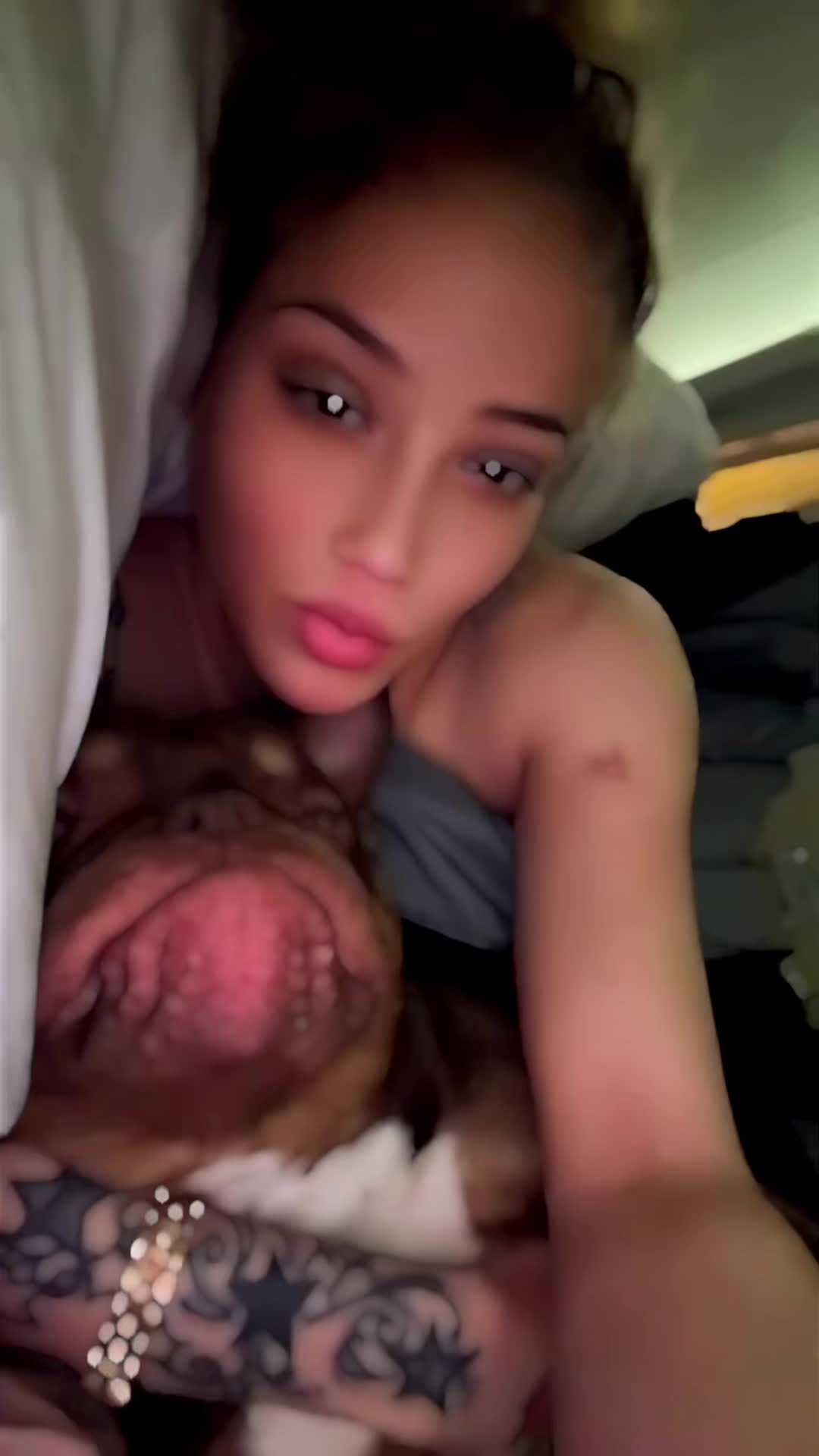 @Kisses_kc