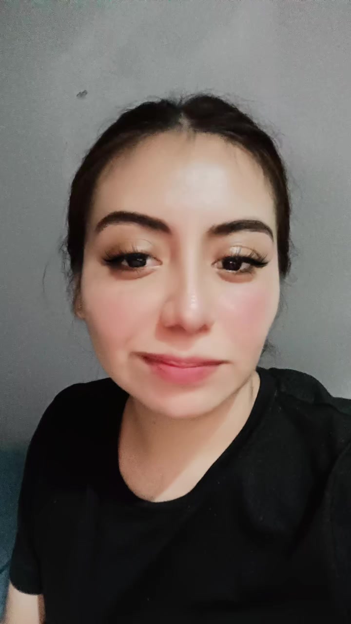 @LariItzel Vela