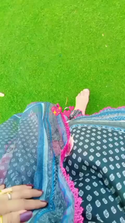 @👑RANI❣️JHELUMI👑