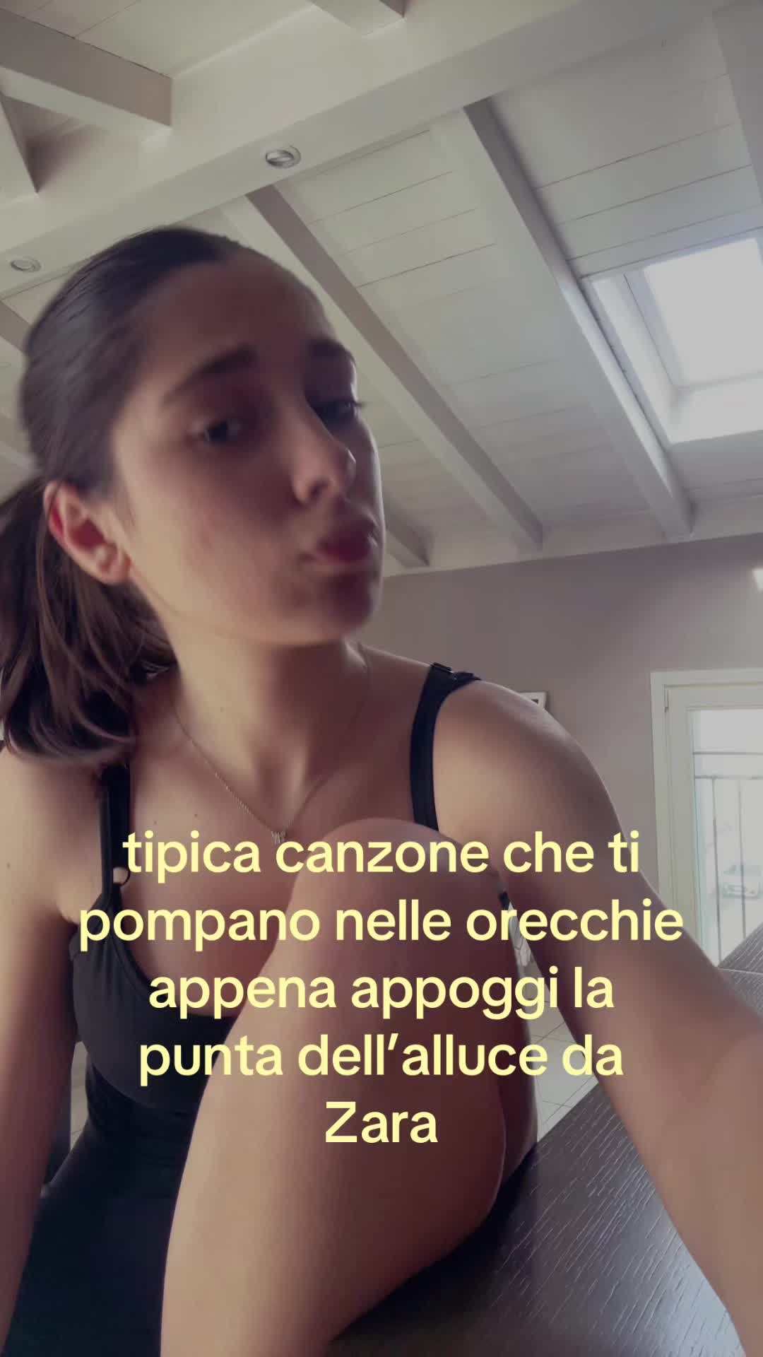 @melaverde____