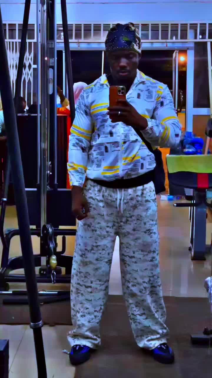 @Bawusu_Sark