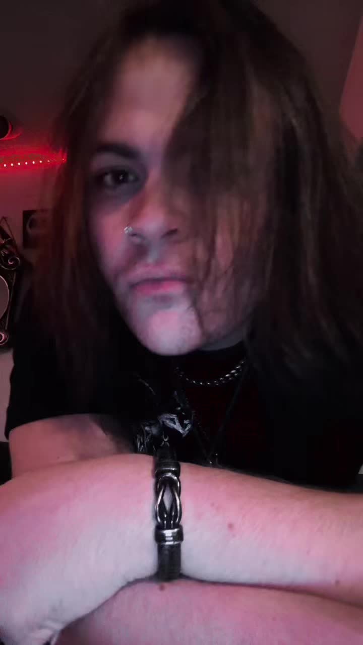 @𝕵 𝖚 𝖘 𝖙 𝖎 𝖓