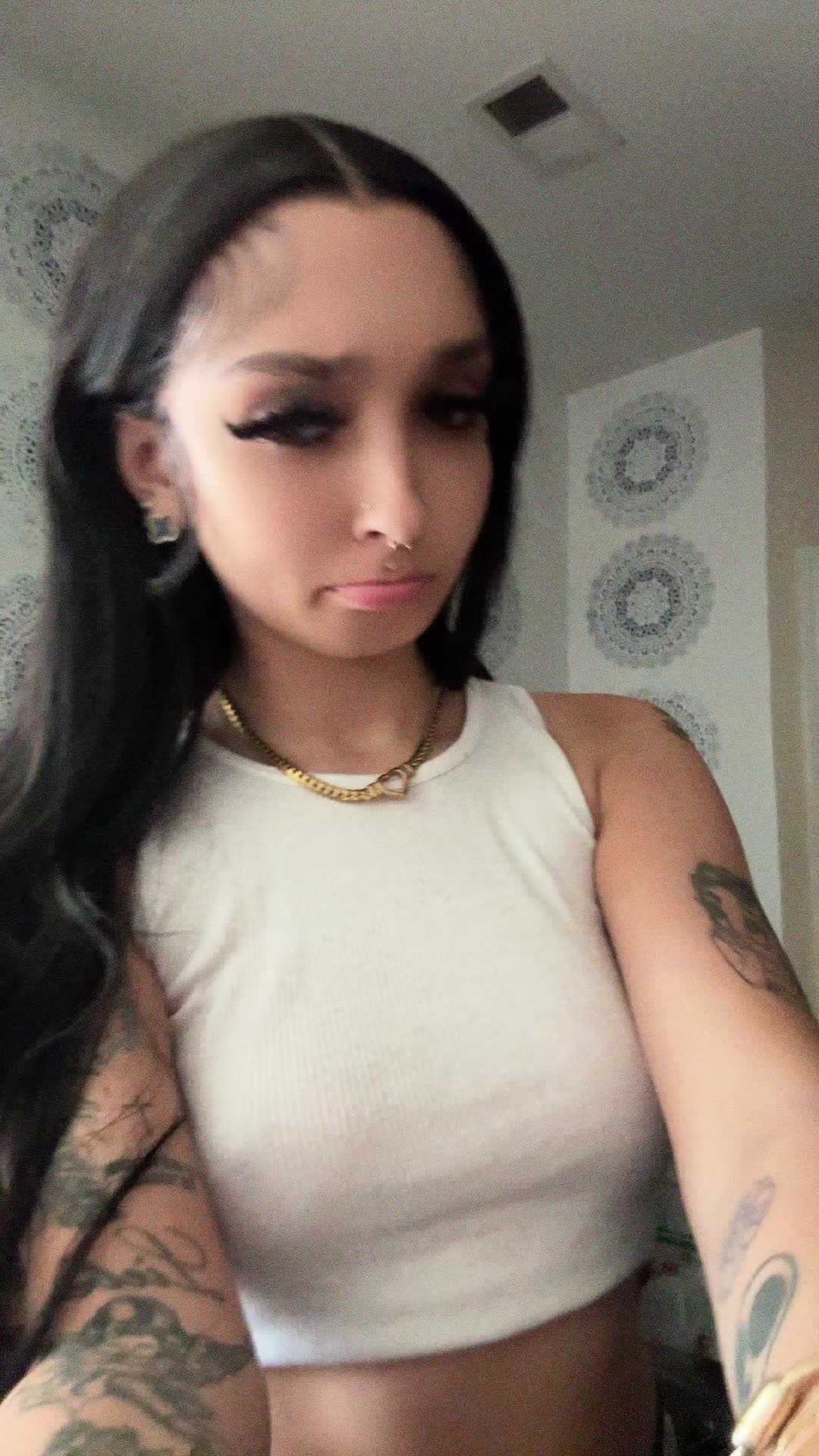 @yannie