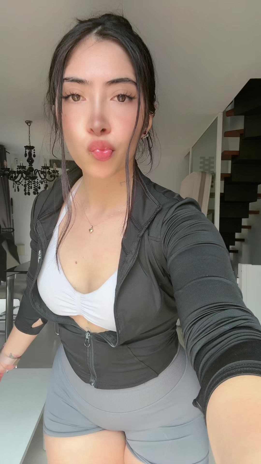 @yen_diaz