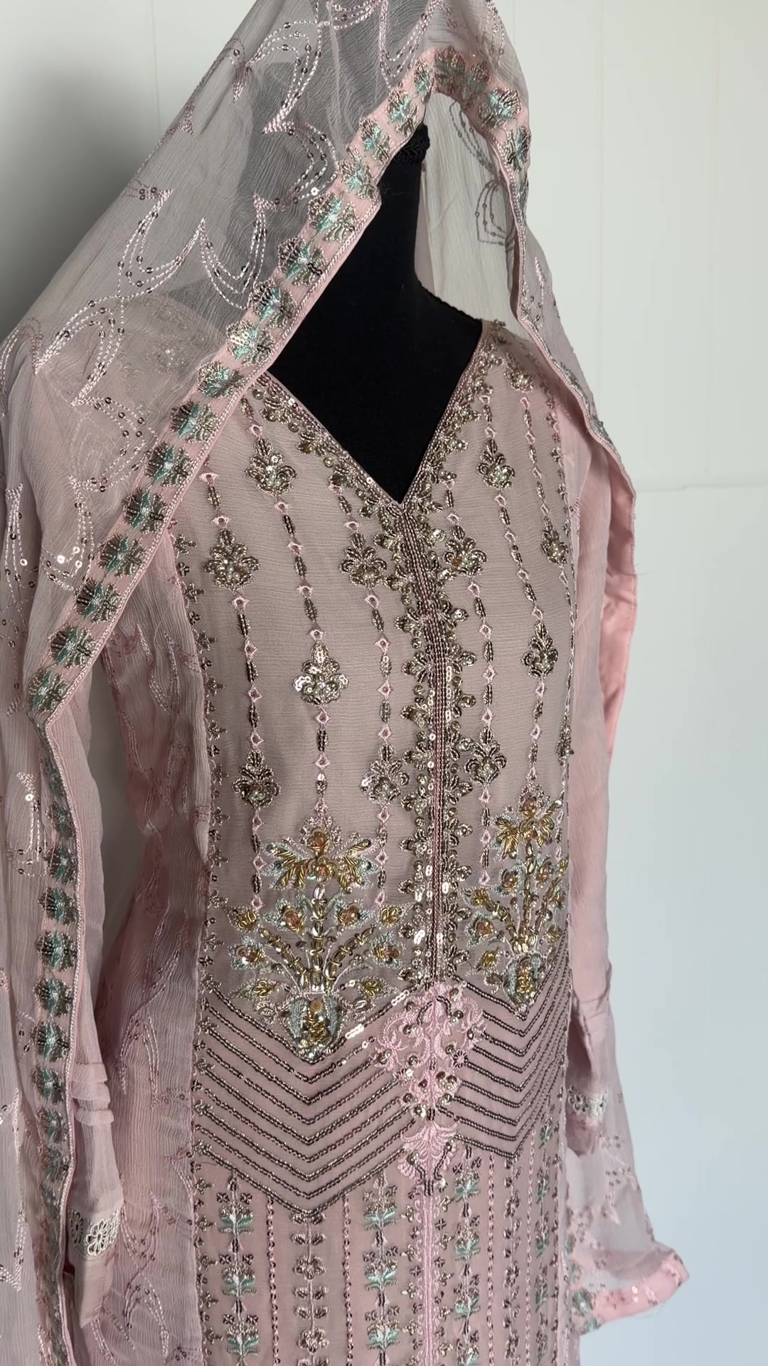 @Desi Ghar Collections