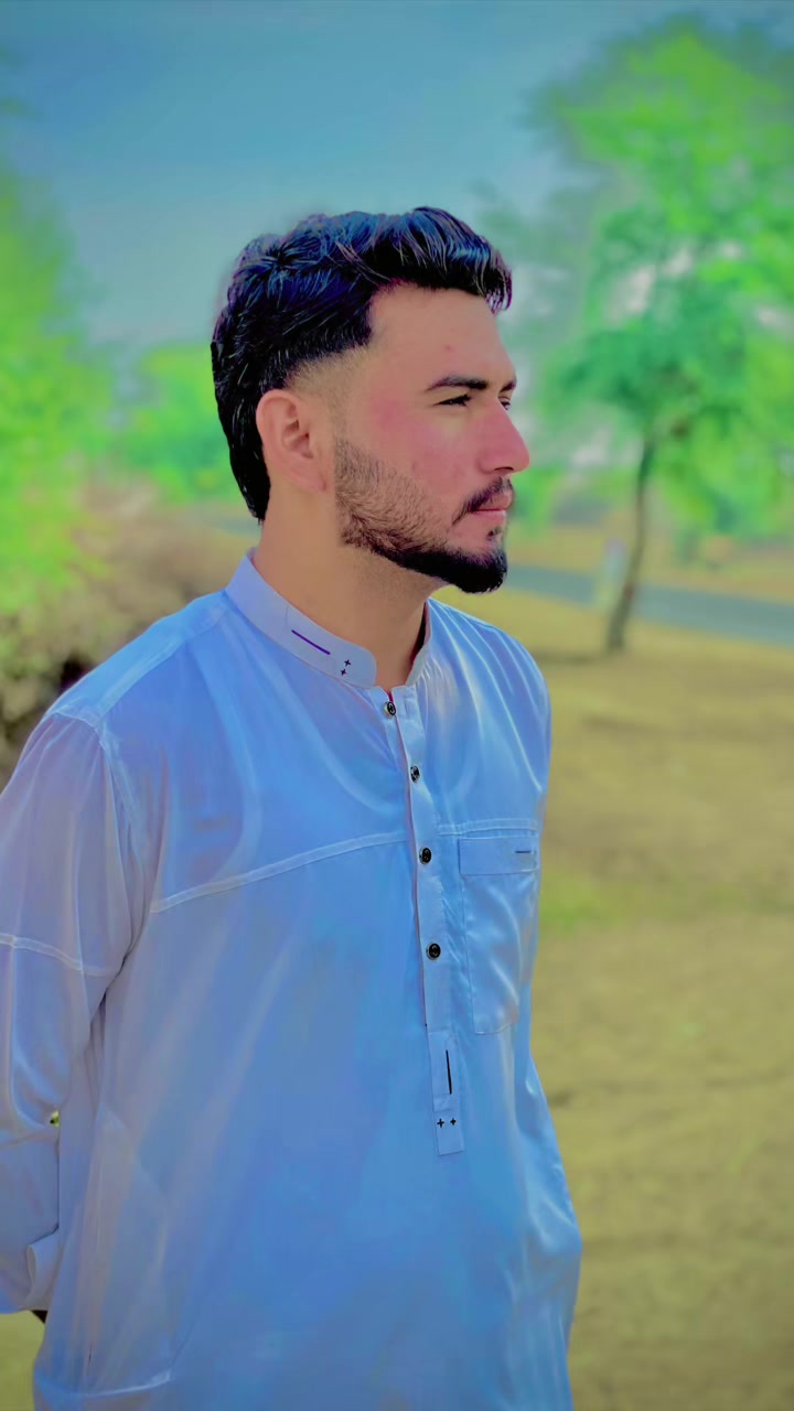 @𝑯𝒂𝒔𝒏𝒂𝒊𝒏 𝑩𝒂𝒋𝒘𝒂🦅