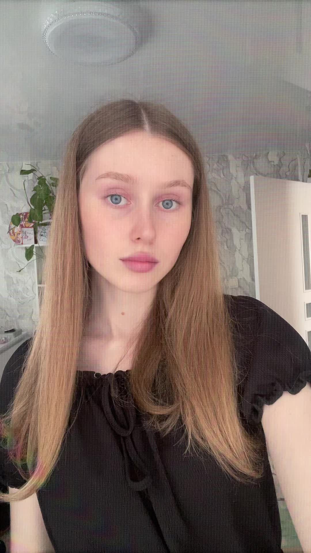 @lizastroo