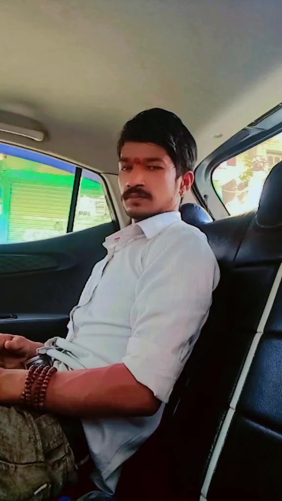 @अभागी दाेलखालि छाेरा ❤️❤️❤️🙏?