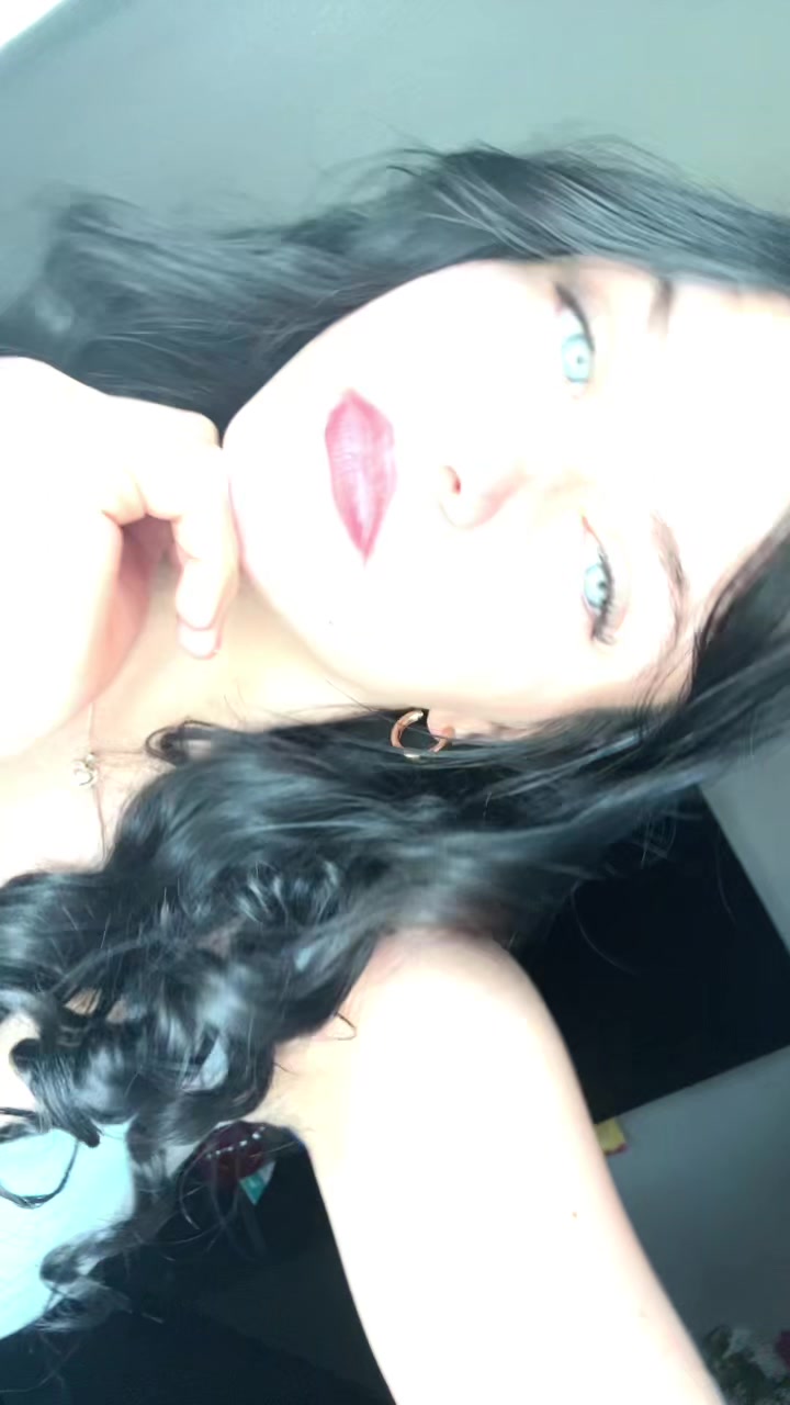 @Mariaa