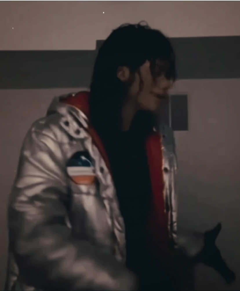 @•Ash• 🖤🦇