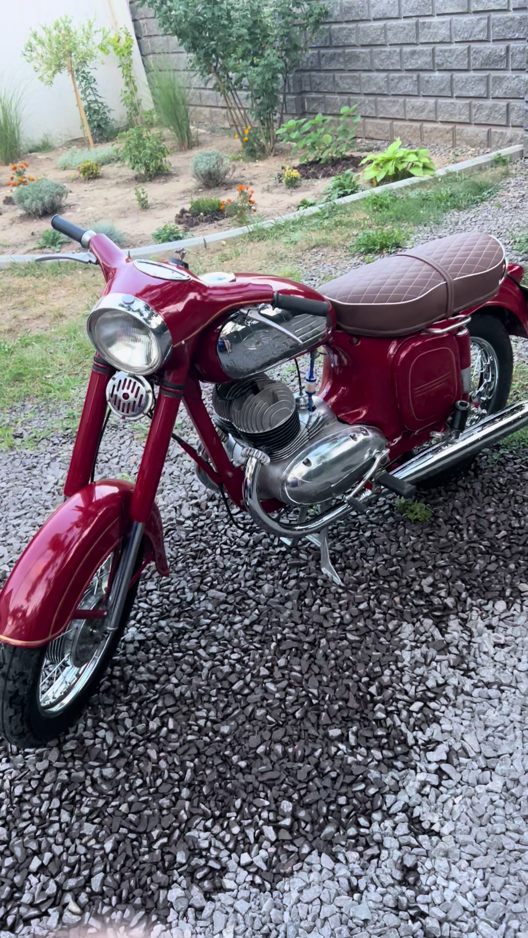 @motojawa350