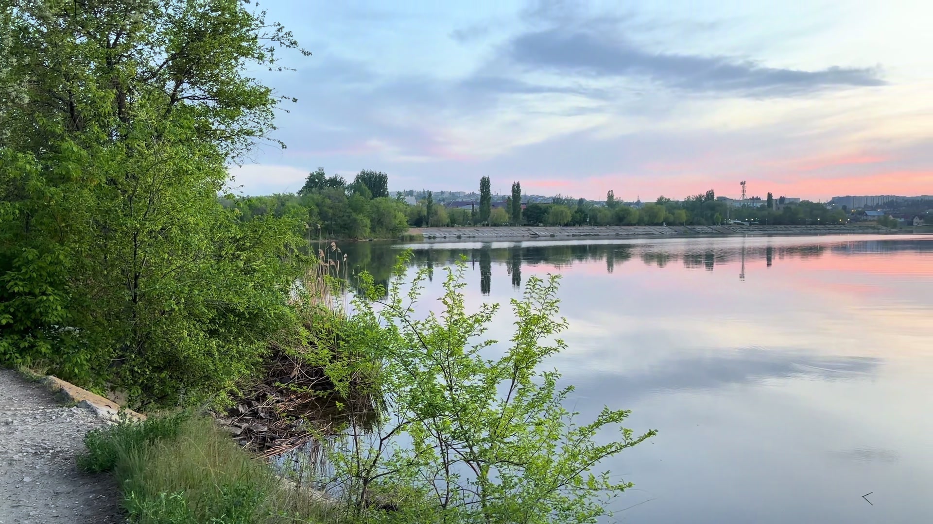 @Серый@