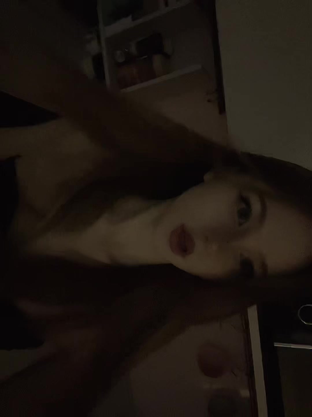@LilyMillie