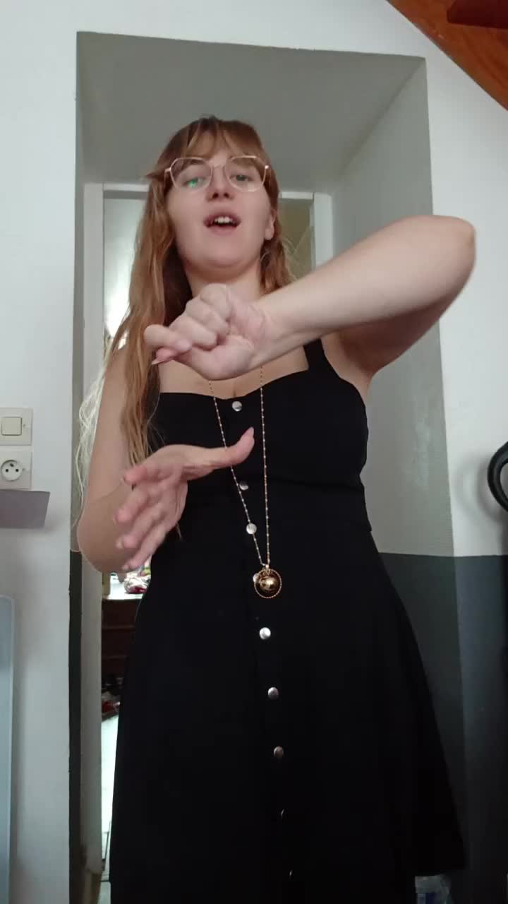 @Hello_Kelly