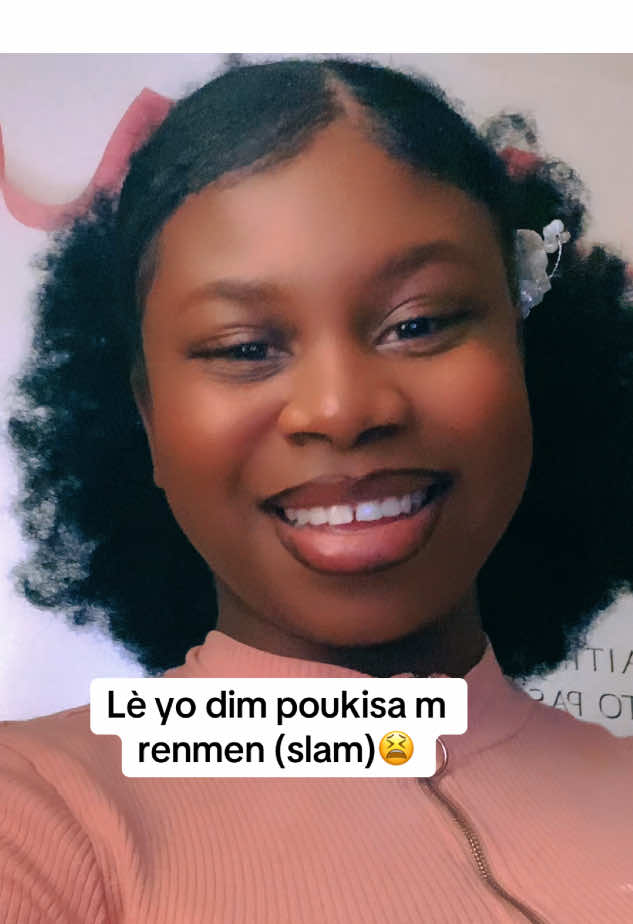 @clara0fficiel