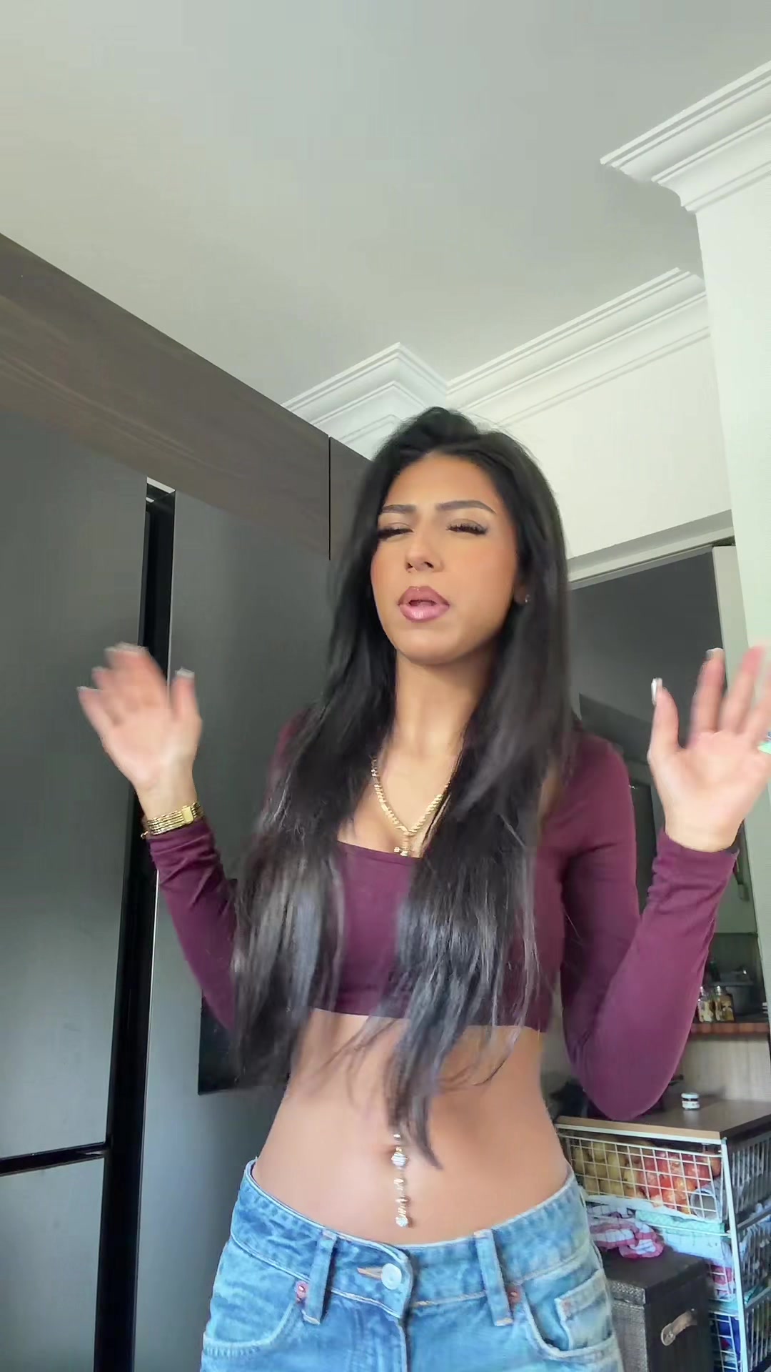 @LiveTina250k