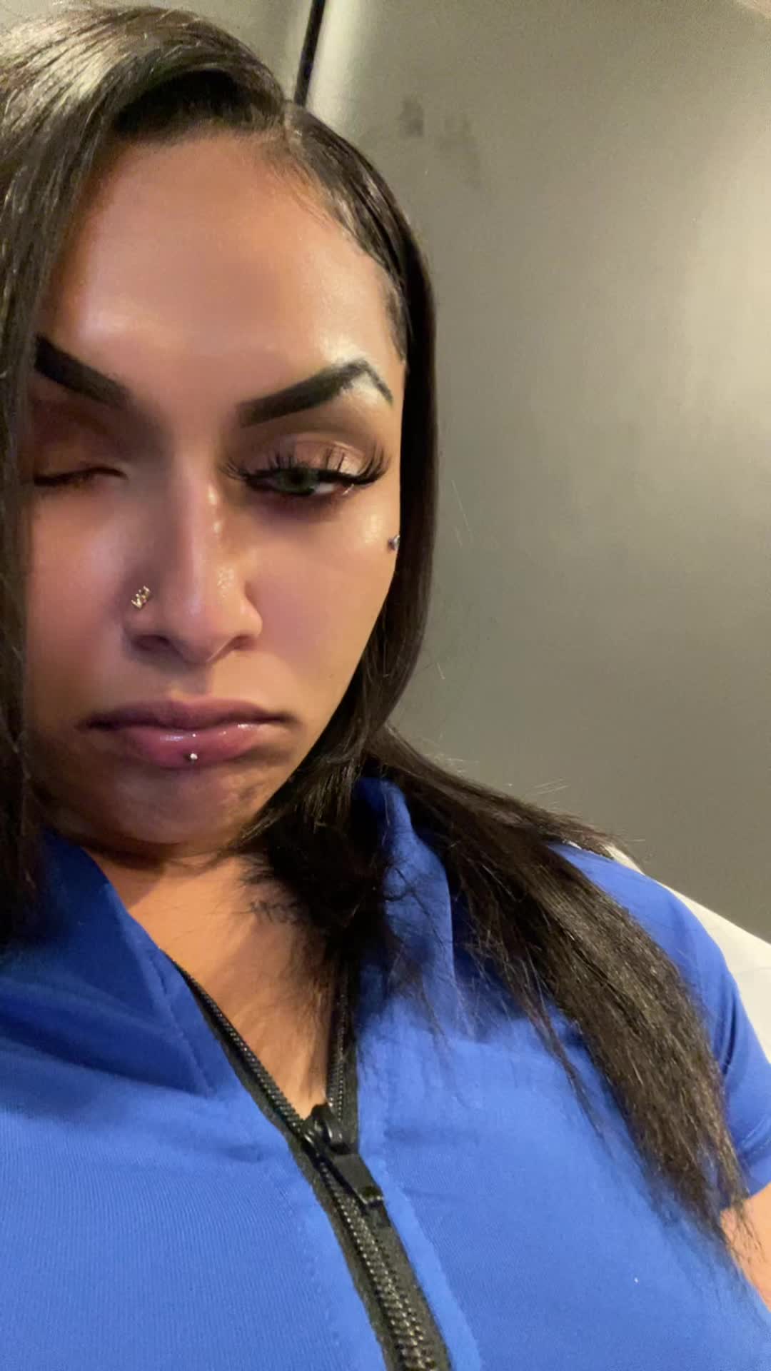 @Desi_fusion