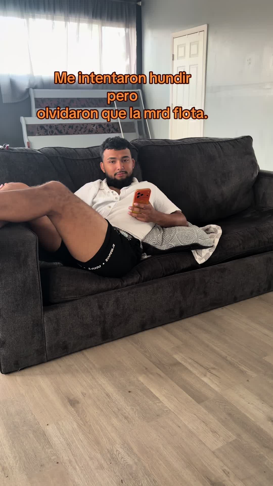 @Deglys_El_Nica