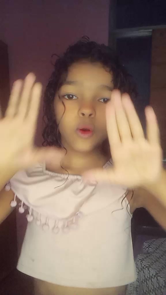@luizinha♡◇♧♤
