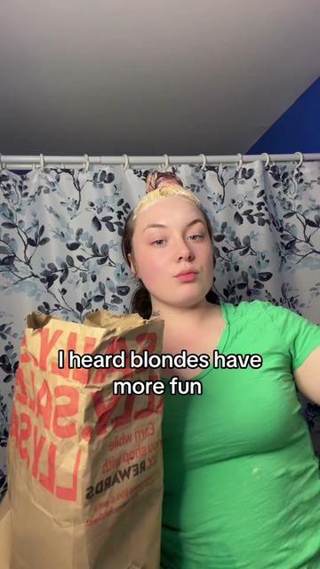@the.internet.tea.queen