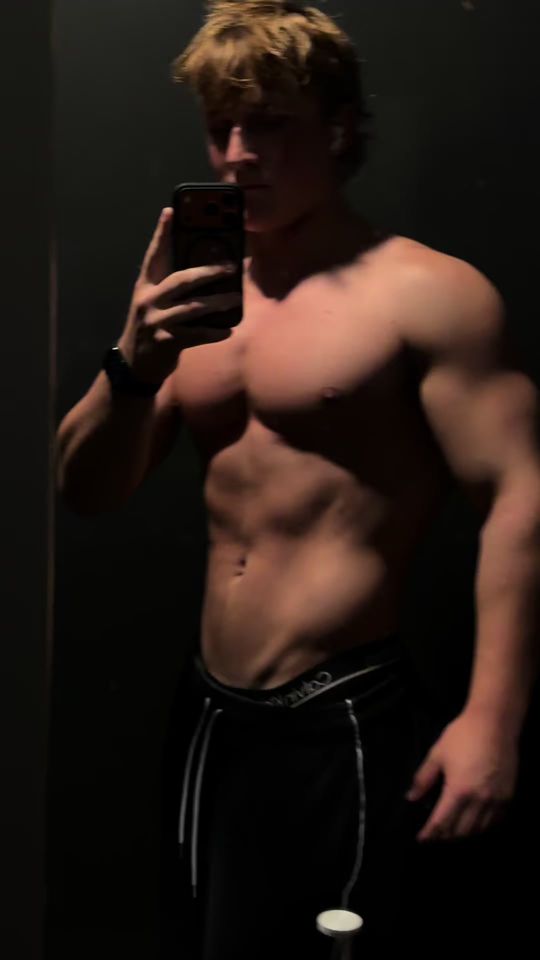 @Ashtren.