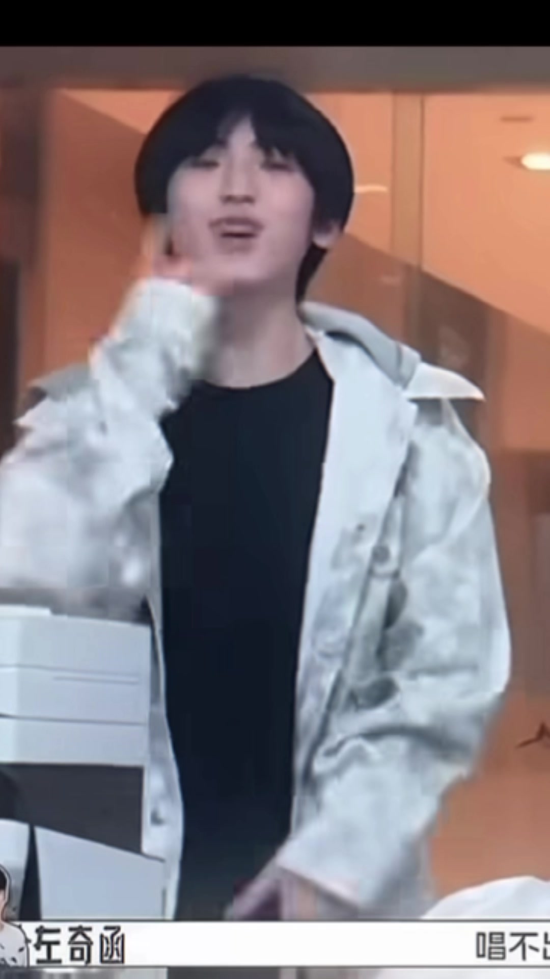 @奇|&bull;𝒒𝒊𝒉𝒂𝒏⋆˚𝜗𝜚˚⋆