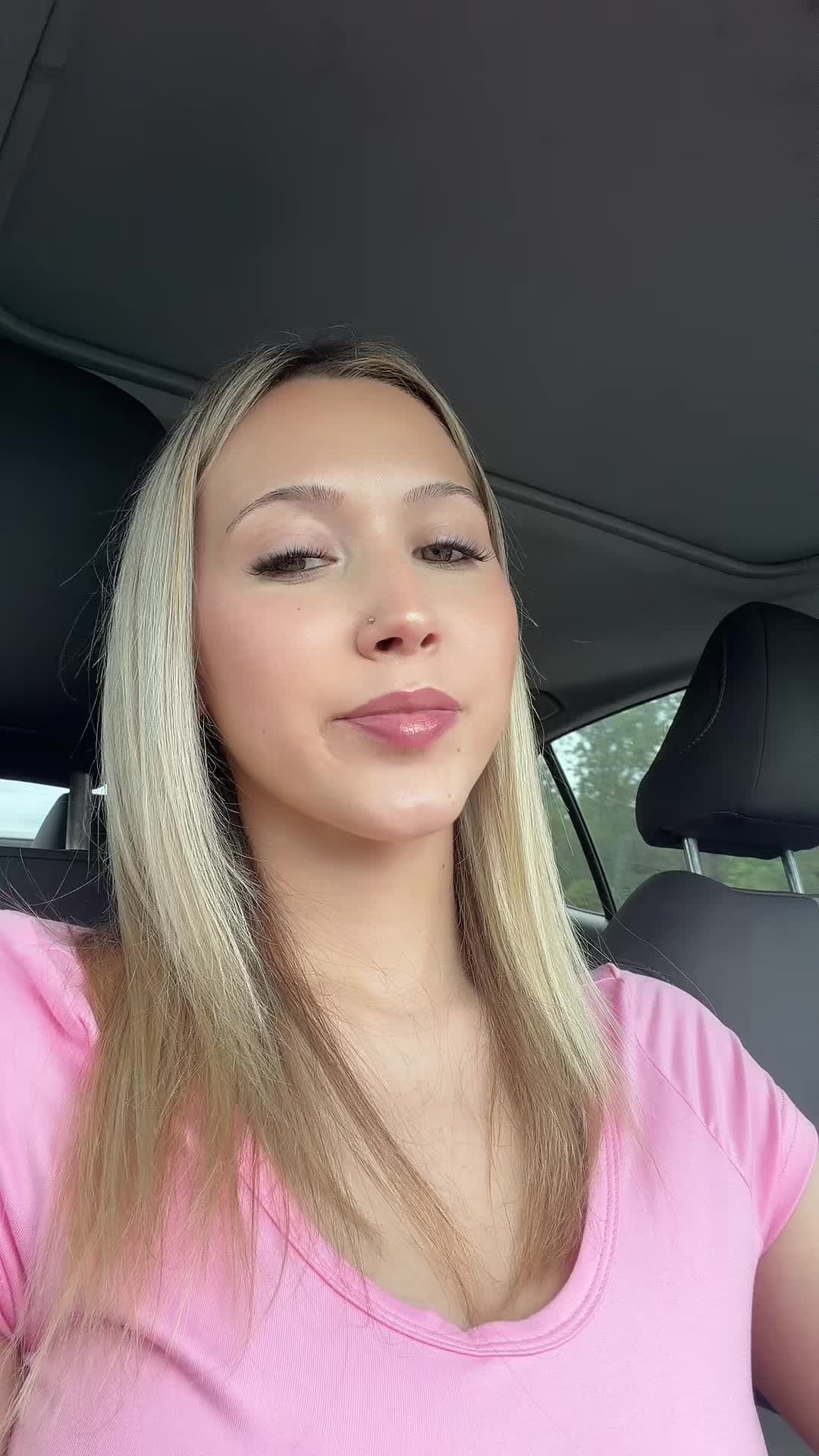 @Ariana😘