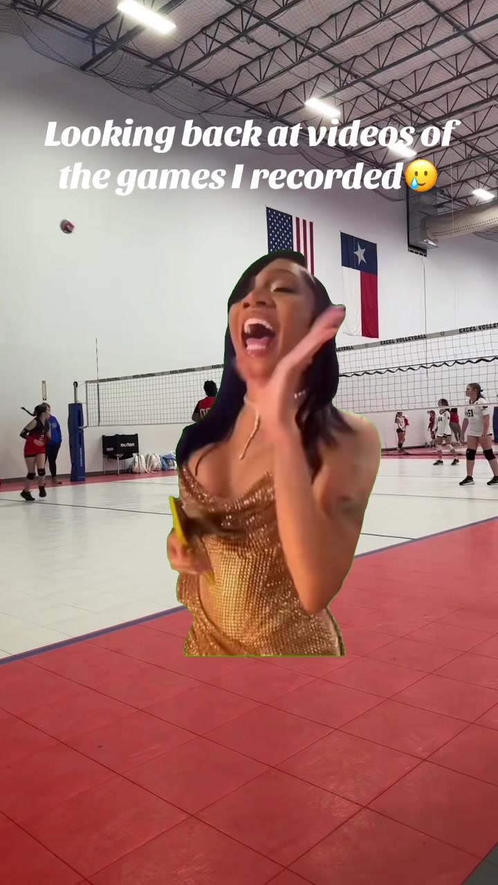 @Zoenelly