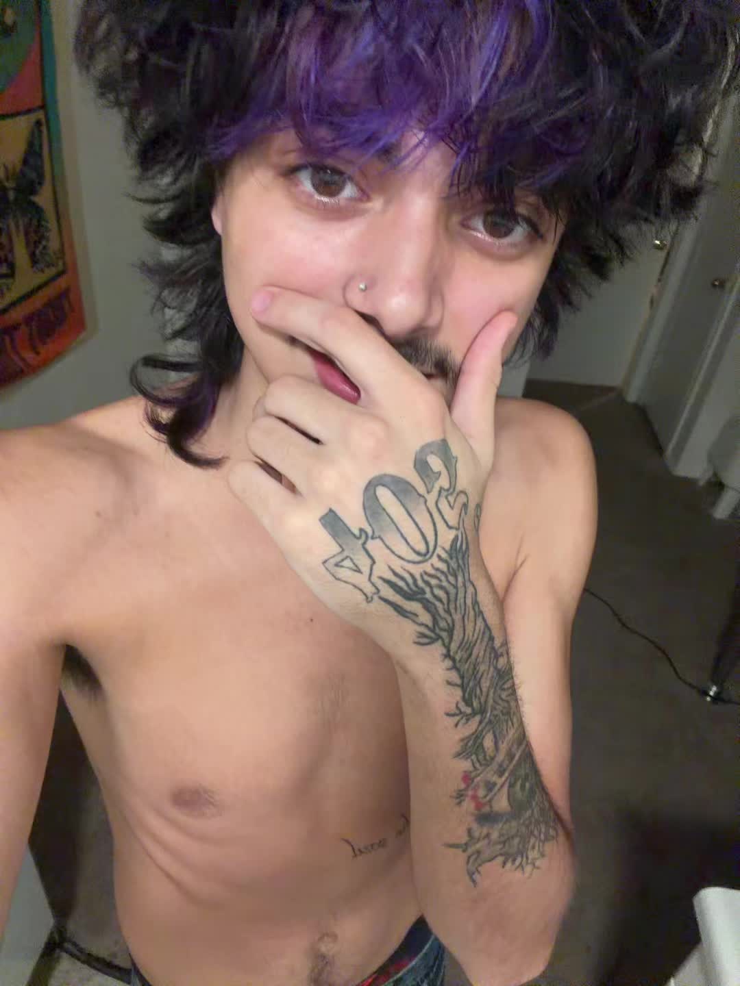 @4o5diego