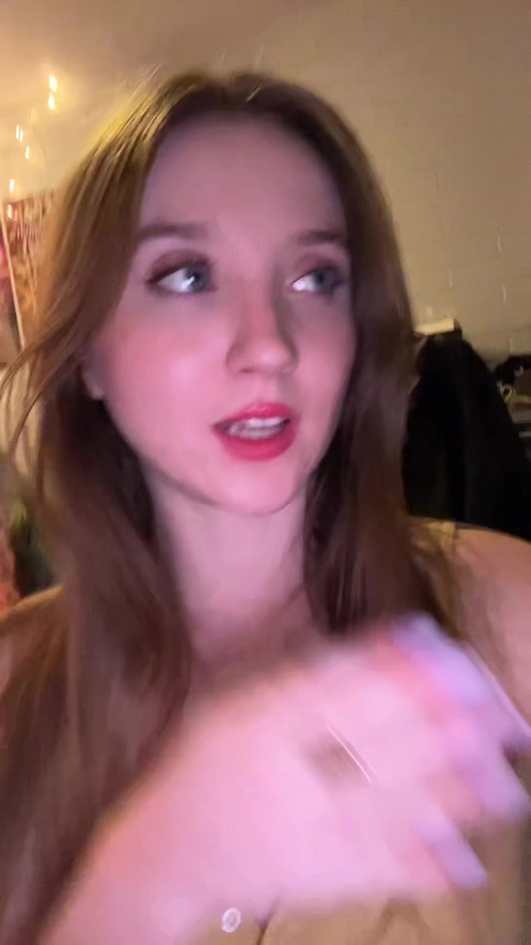 @ashlyn