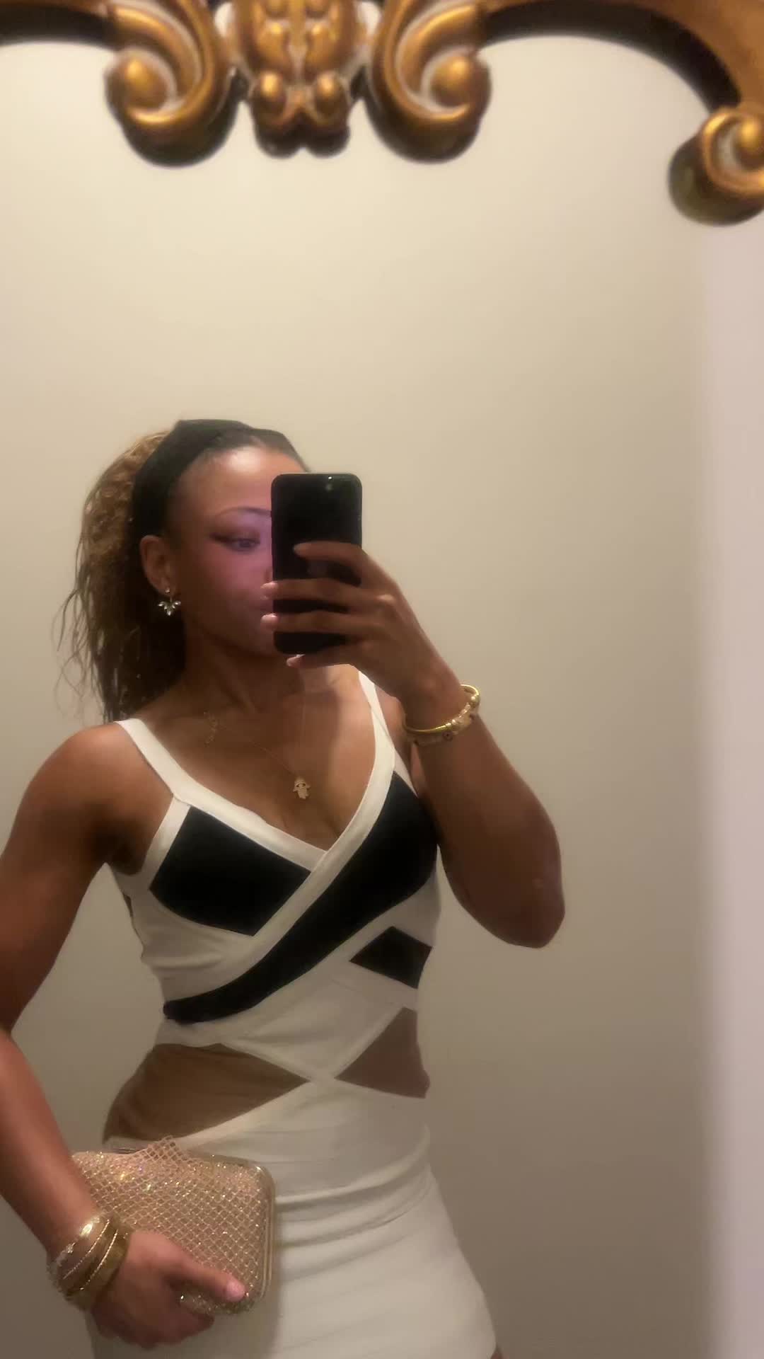 @Itsmica__