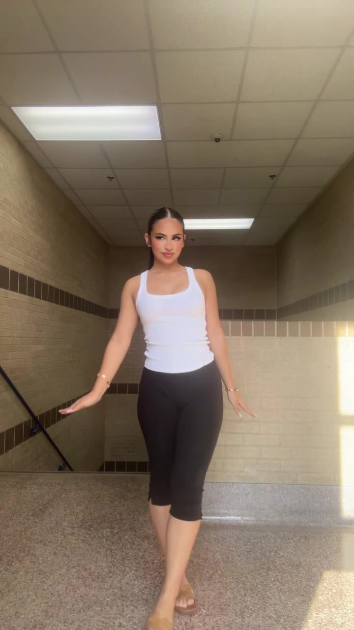 @𝘊𝘦𝘭𝘦𝘴𝘵𝘦