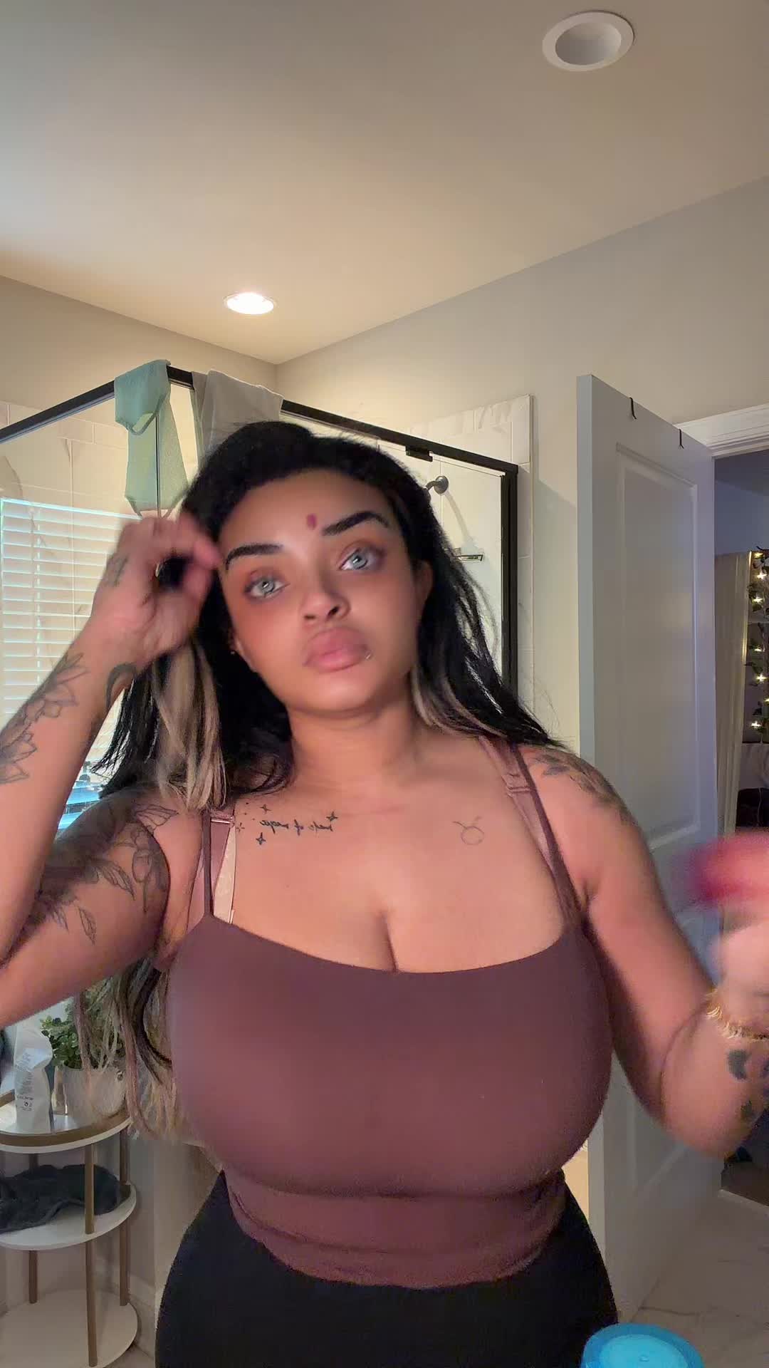 @Anastasia ✨