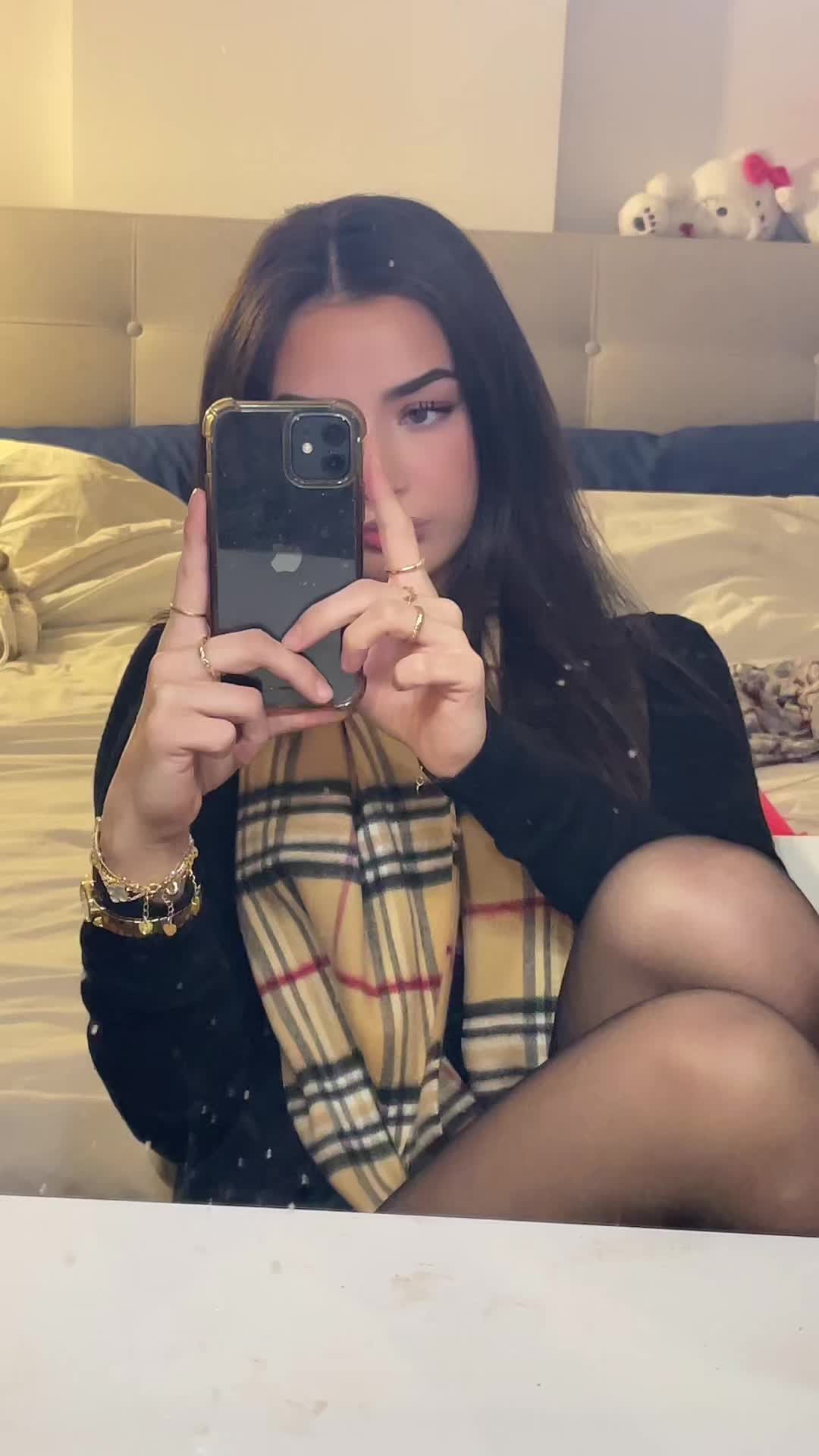 @chrissy
