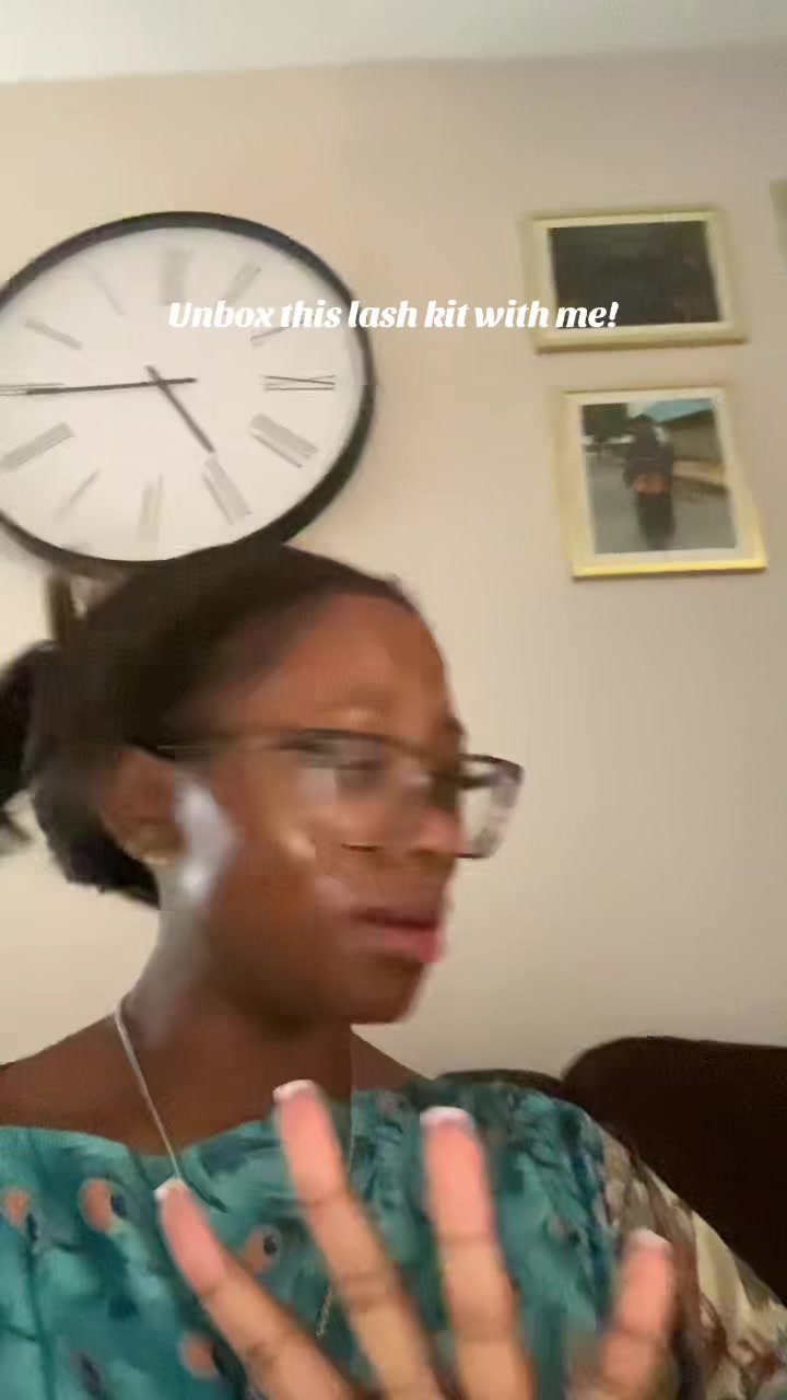 @Naya🎀