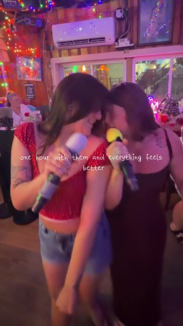 @kariasuezan