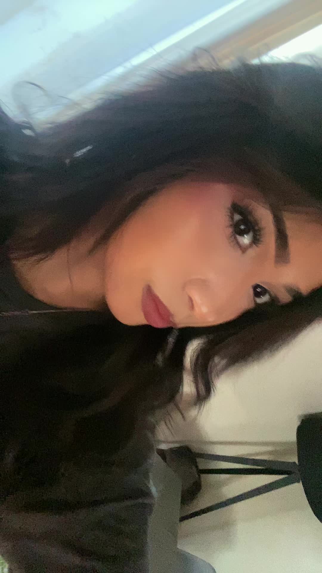 @d