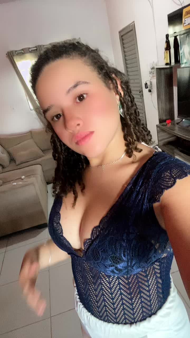 @Ana camilie Silva