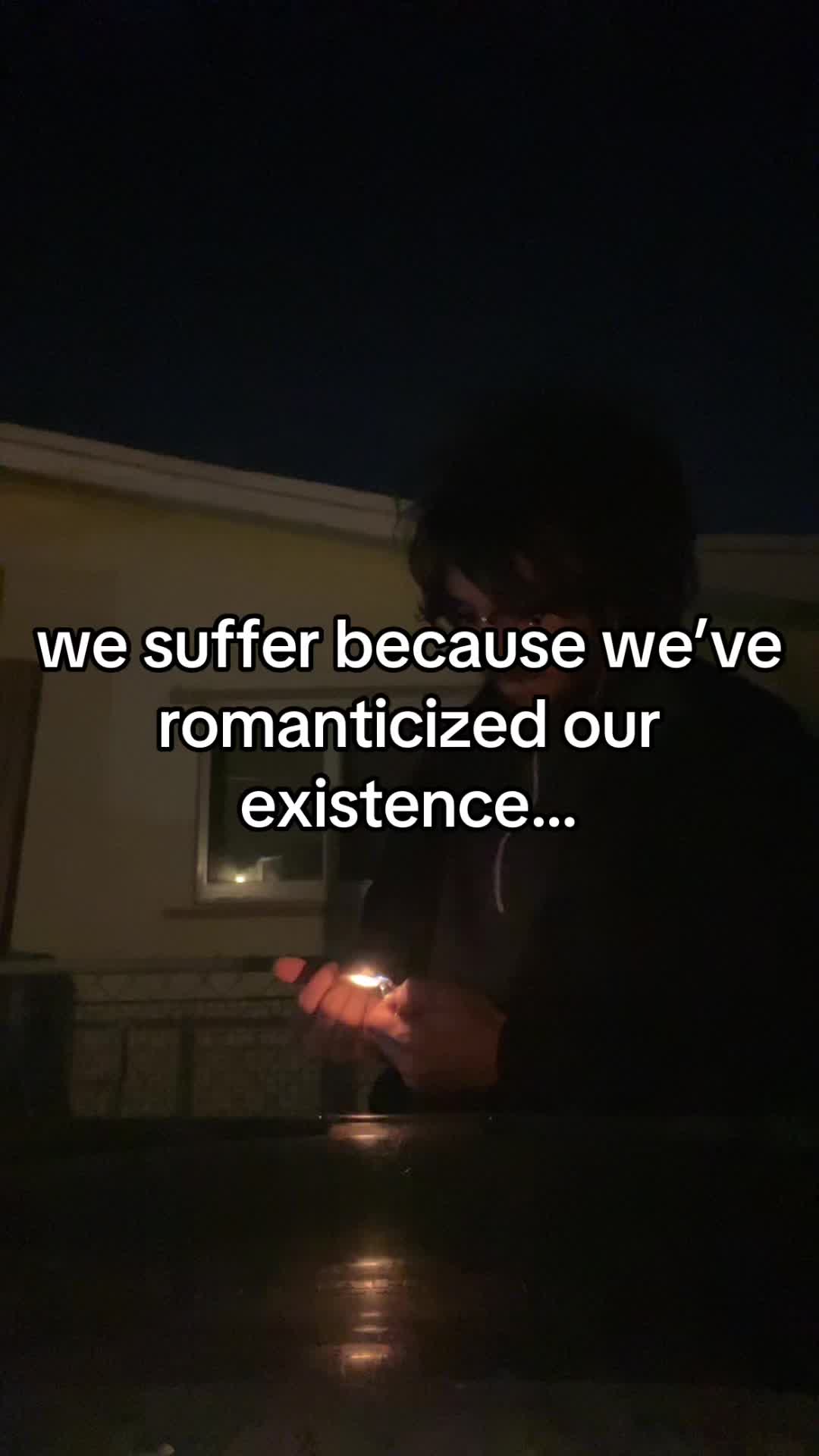 @EŁ