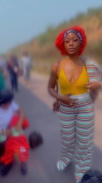 @Arlette22 lukombo 🇨🇩##@