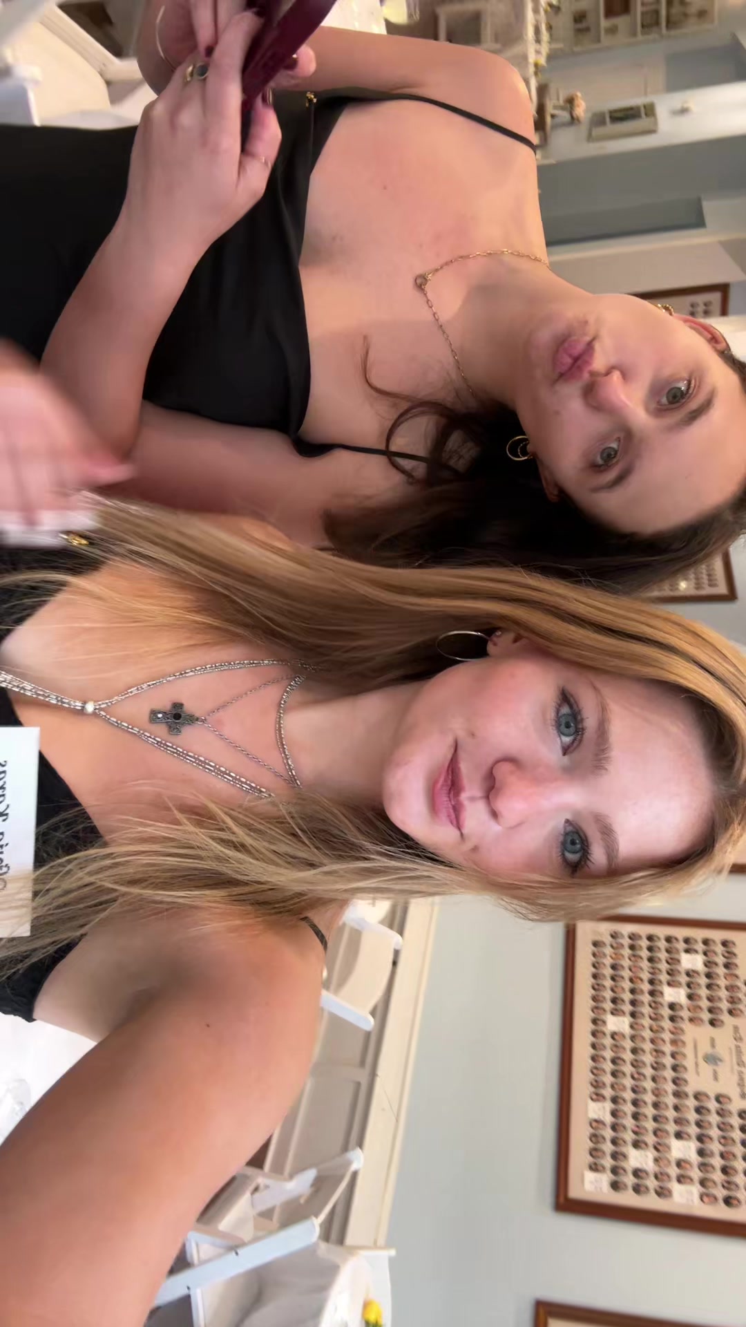 @oliviak1214