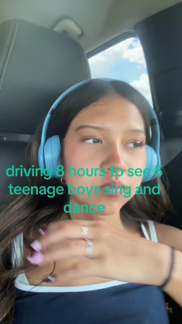 @kiavic