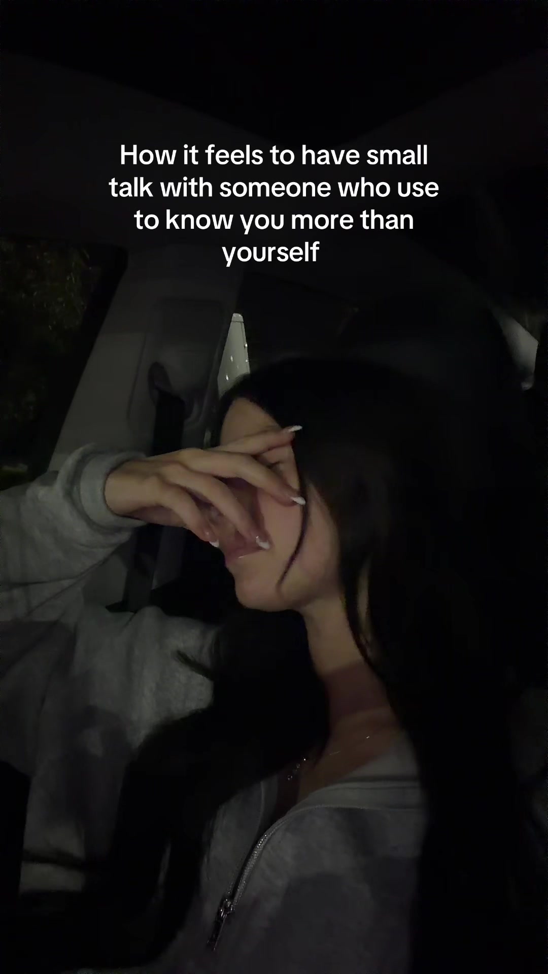 @itsellacollinss