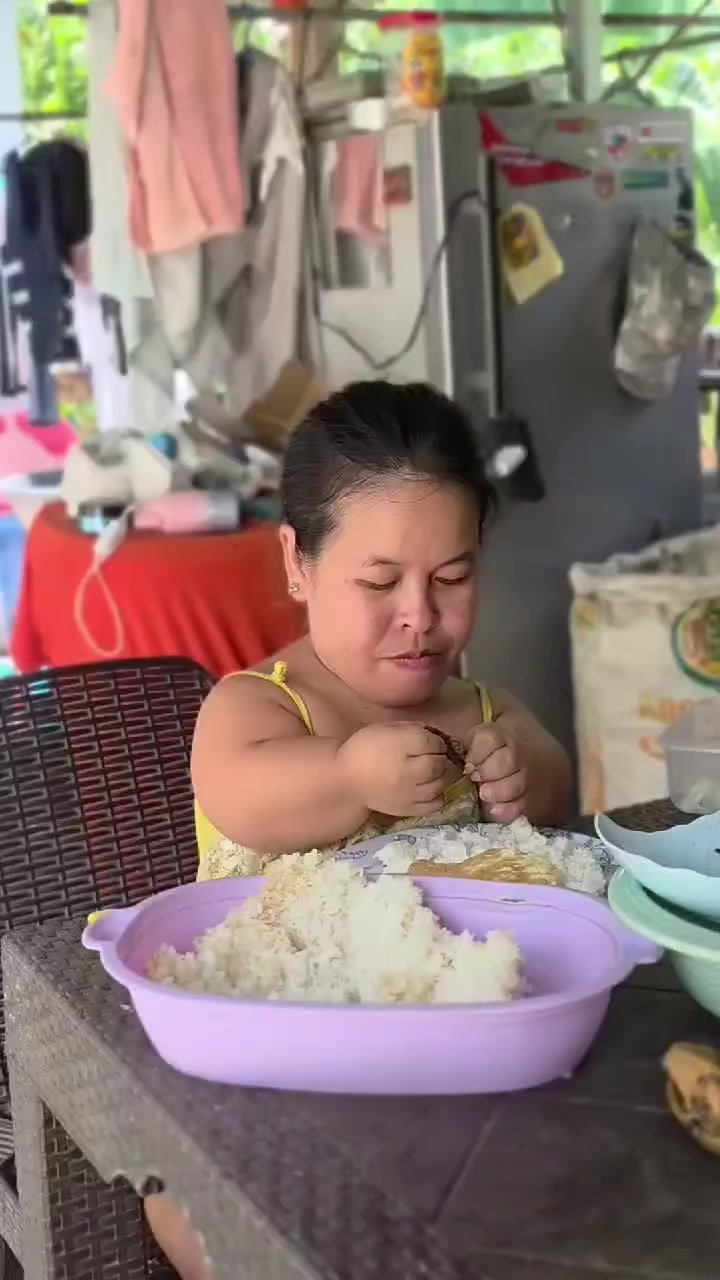 @๐๐ฎ๐ต๐ช๐ฒ ๐๐ฒ๐ผ๐ผ๐ญ๐๐ช๐ป๐ฏ
