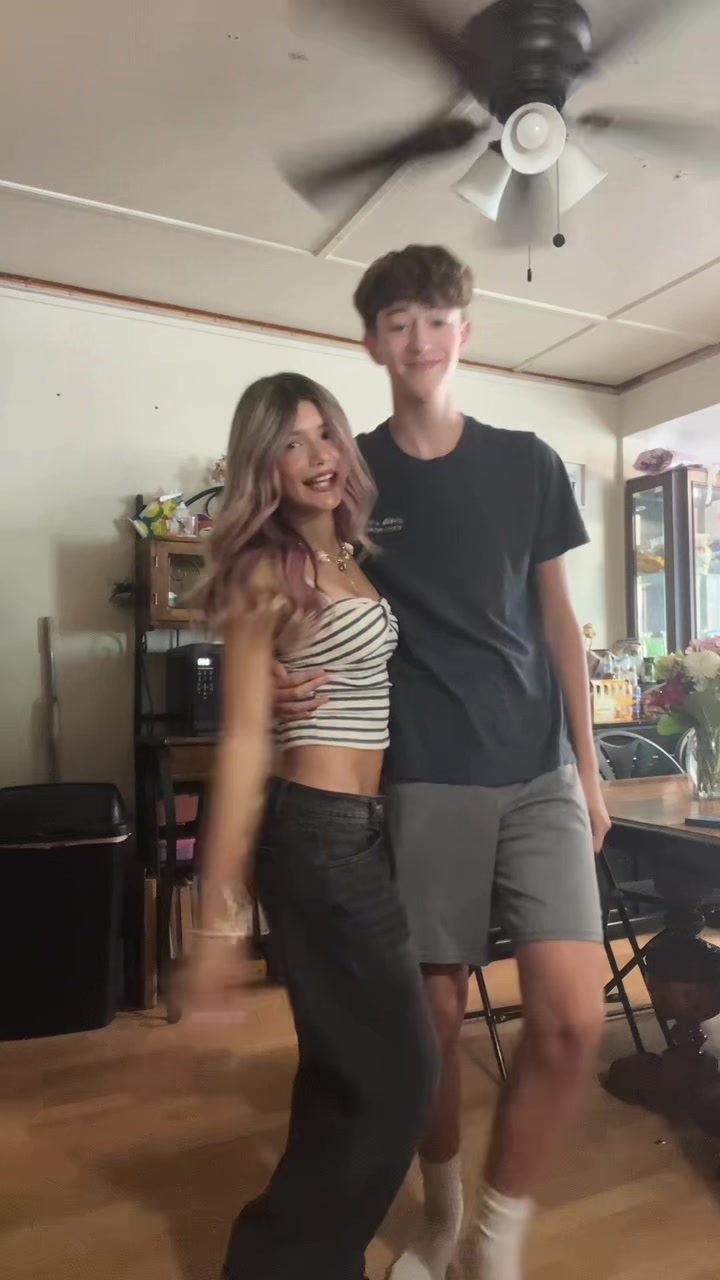 @sophia_mitchell
